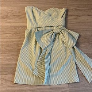 A dress with pockets what more could a gal want?!?